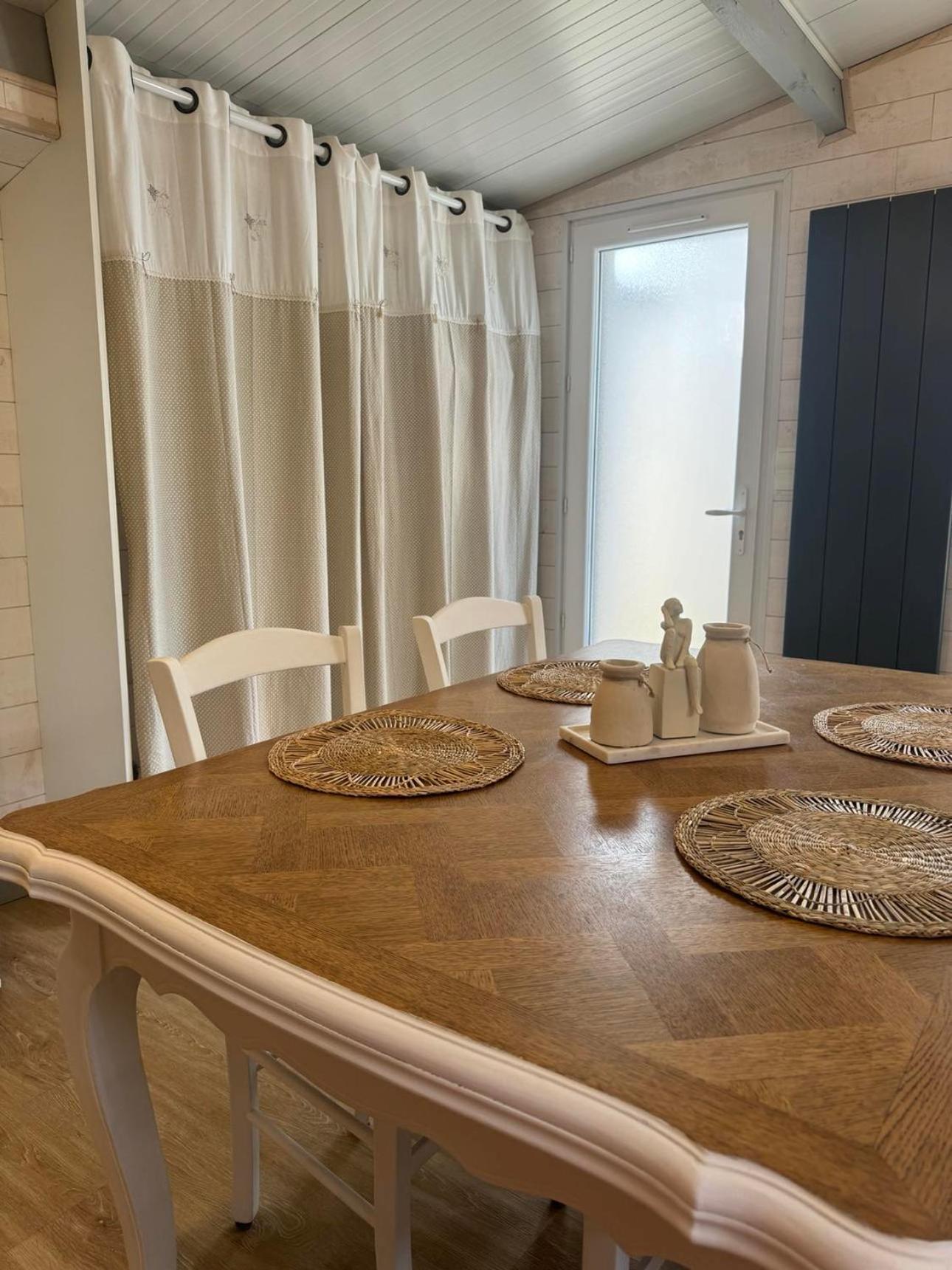 Вилла Face Aux Isles Saint-Marcouf Экстерьер фото